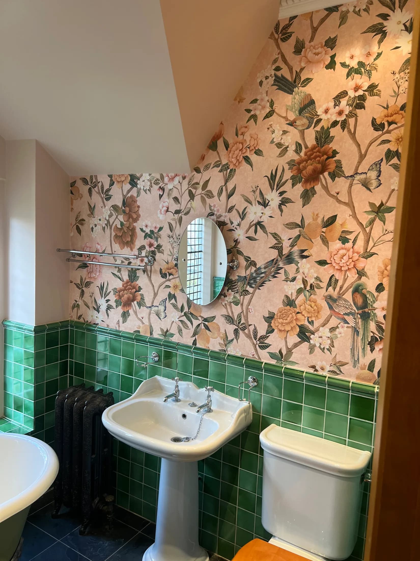 Country estate bathroom — Wallpaper project
