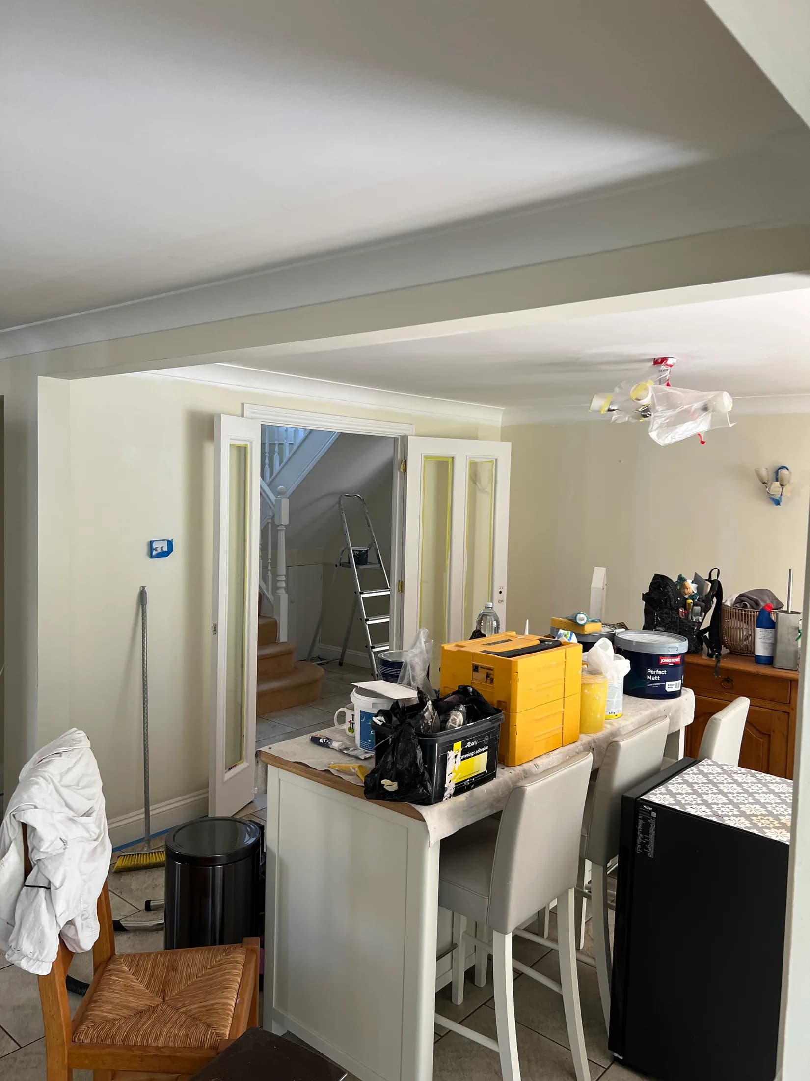 Large country cottage — photo 18
